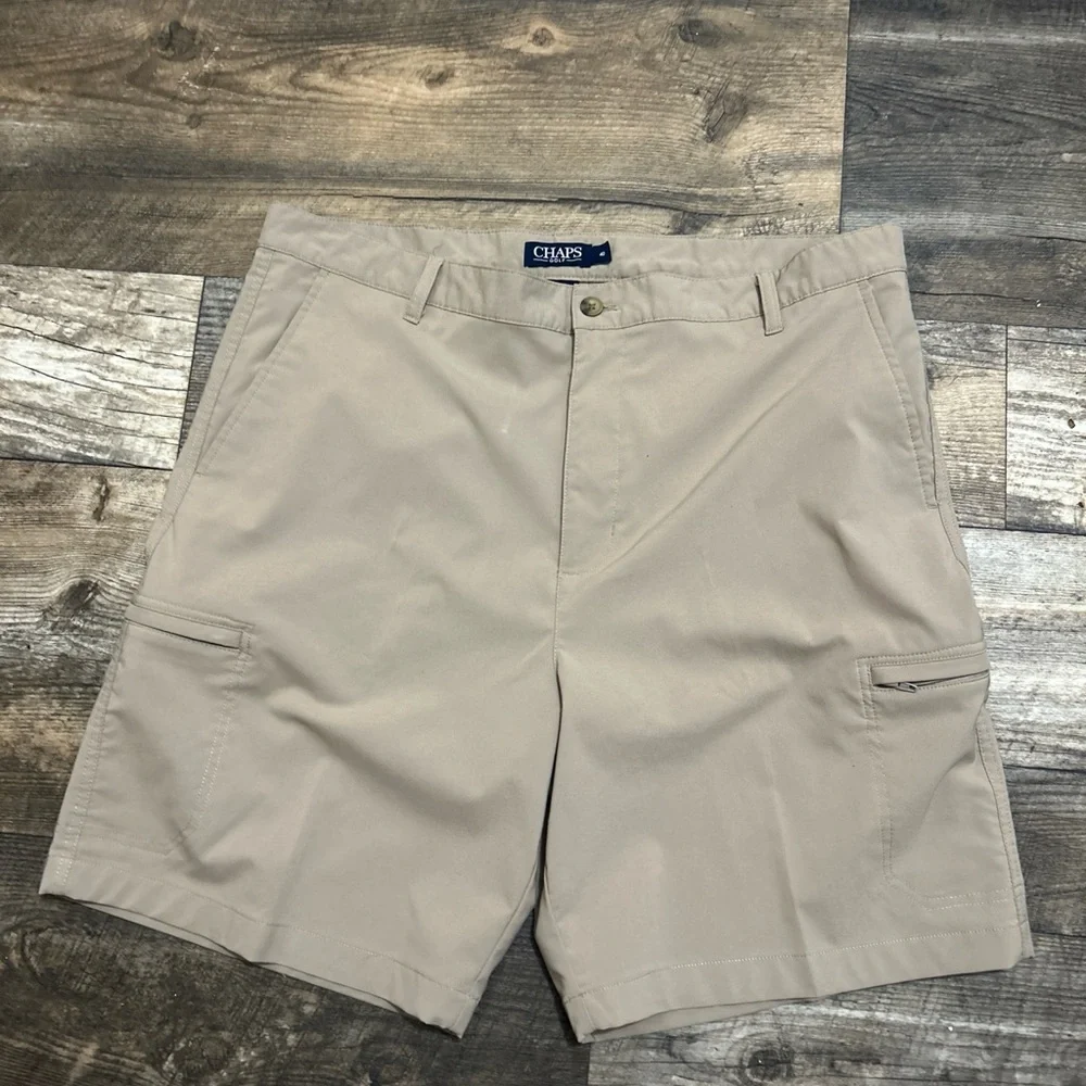 Chaps Shorts Golf Mens Khaki Stretch Zip Pockets Flat Front Cargo Sz 40